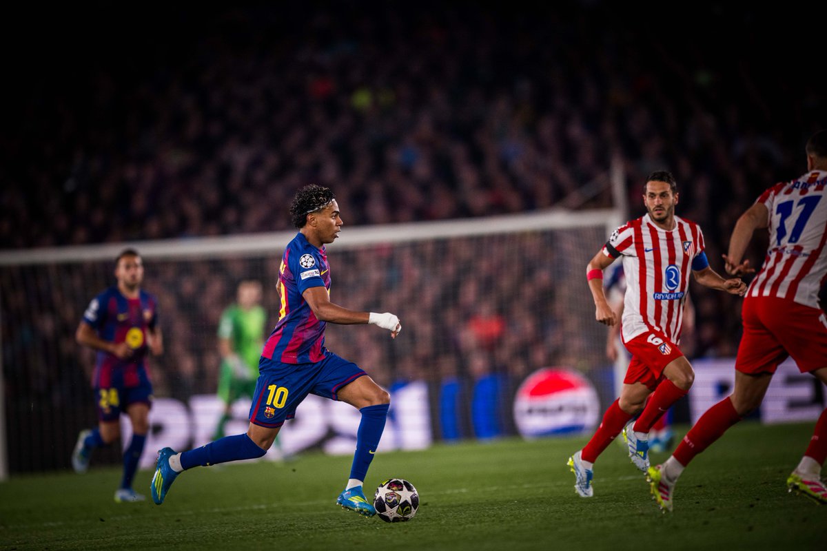 18' But de Rashford, refusé pour un hors jeu de Lamine Yamal au départ de l'action (0-0) #BarçaAtleti