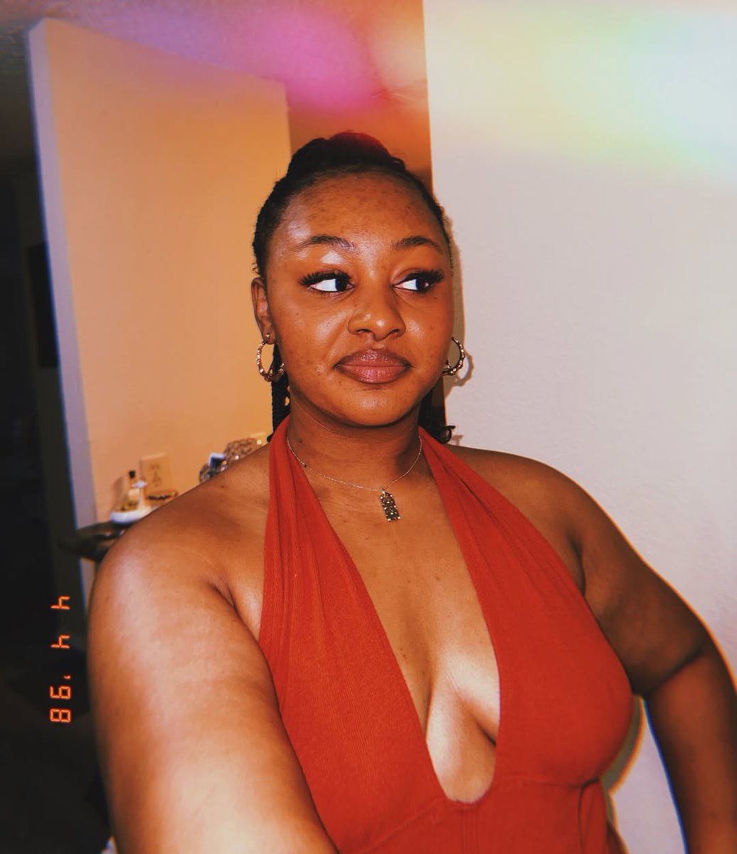 PlusSizeHub_1's tweet image. Ashley Nichxle