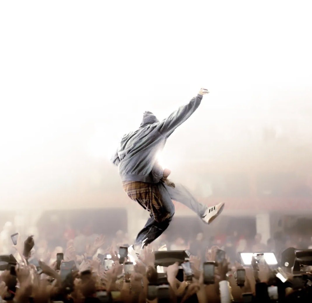 _FlackoJNR's tweet image. #DONTBEDUMB TOUR SOON.