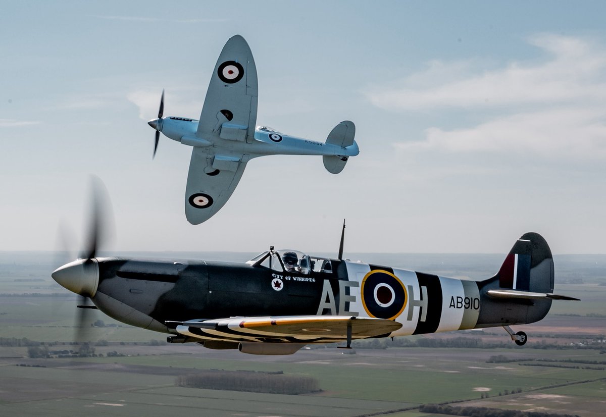 RAFBBMF's tweet image. Spitfire90 flights 1 and 2 have been a huge success!

‘K5054’ has flown alongside various @RoyalAirForce assets so far, including the F35 Lightning II (@RAF_Marham), the Phenom T1 (RAF Cranwell), the @rafredarrows (@RAFWaddington) and of course our very own Spitfire and Dakota.