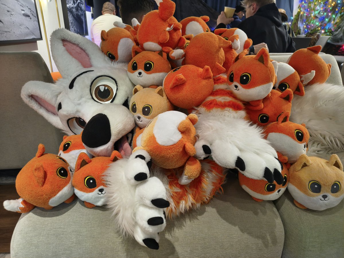 Bolt Railway Dog 🚂 tweet media