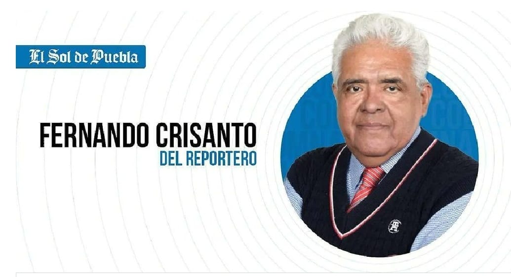 moviendoideas's tweet photo. En la columna #DelReportero Fernando Crisanto (@fercrisanto) para @elsoldepuebla1  
Dice el periodista que..

"MENOS TURISTAS LLEGAN A PUEBLA"

"La llegada de turistas al estado de Puebla durante la Semana Santa 2026 registró una caída del 14.2% en comparación con el año anterior, pasando de 1.1 millones a 950 mil visitantes ..."

Pero no se preocupen, “todo bien” se presume que hubo buena ocupación hotelera y más de mil millones de pesos en derrama. O sea: llegó menos gente, pero los que llegaron sí gastaron… consuelo turístico nivel experto.

Eventos como la Procesión de Viernes Santo y destinos como San Pedro Cholula, Atlixco y Zacatlán siguieron jalando visitantes, concentrando la mayoría del turismo. Básicamente, pocos lugares salvaron la temporada mientras el resto… participó moralmente.

El pequeño detalle incómodo: la baja podría estar relacionada con percepción de inseguridad. Pero no pasa nada, porque mientras algunos dejaron de venir, los hoteles en zonas clave sí se llenaron. Prioridades.

Comparado con 2025, también bajó la derrama económica, así que sí: menos gente y menos dinero… pero con buenos picos de ocupación, que suena más bonito en el boletín.

Básicamente, Puebla no está en crisis turística… solo en una especie de “ajuste a la baja con actitud positiva”. El reto ahora es crecer otra vez, porque celebrar que llegue menos gente, pero “se vea lleno” es, digamos, un peligroso punto de vista.