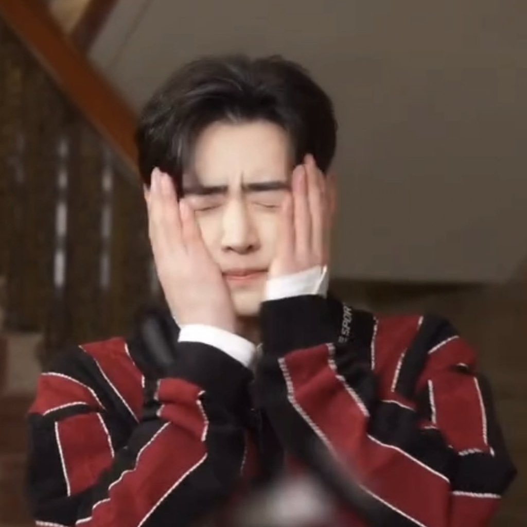 OT7 | هِـيُّـورِي tweet media