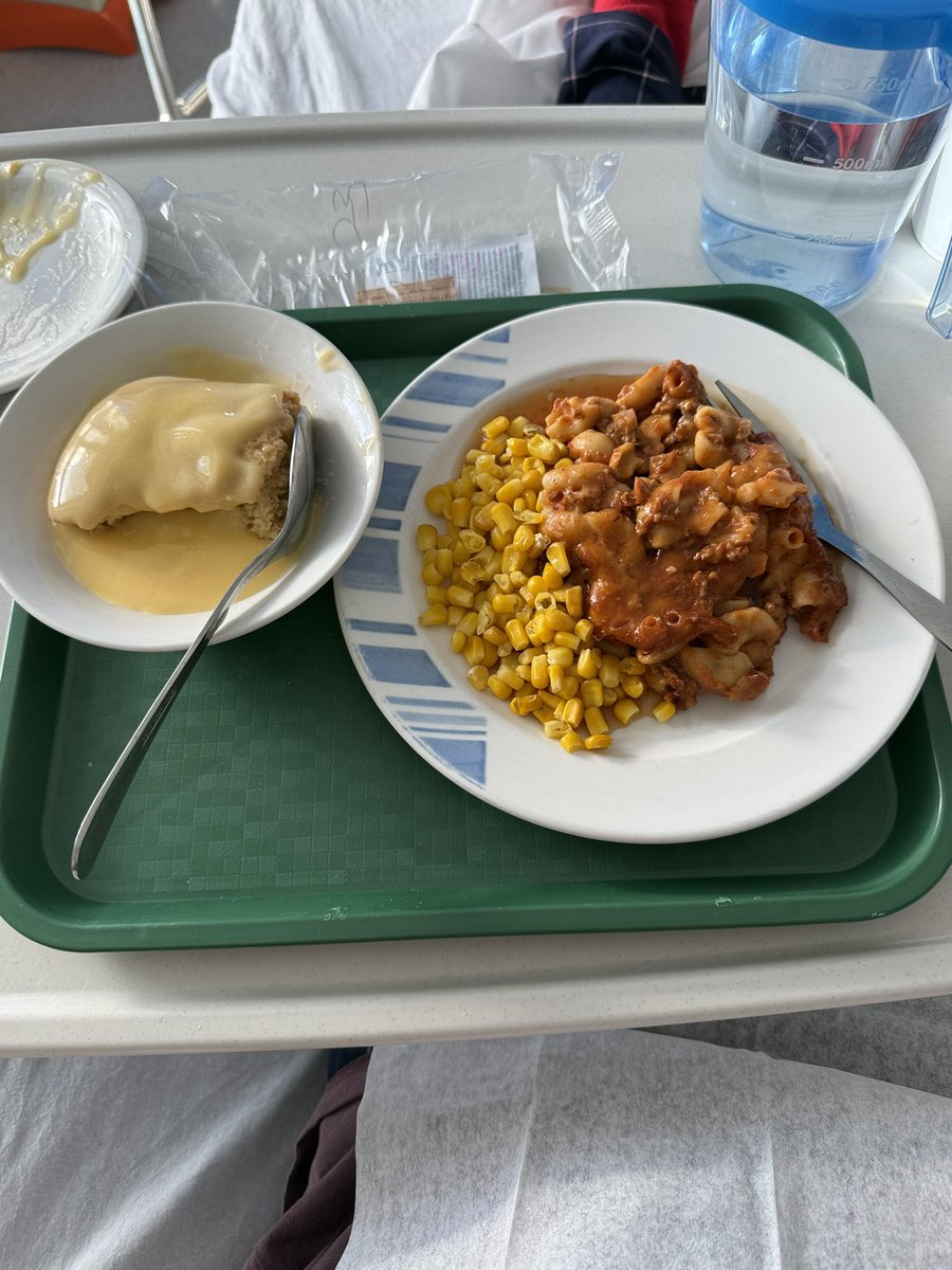 Tim (still totally unremarkable) tweet media