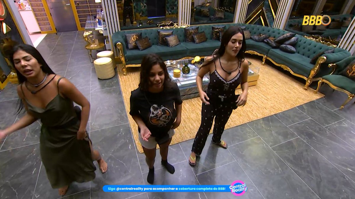 Central Reality tweet media