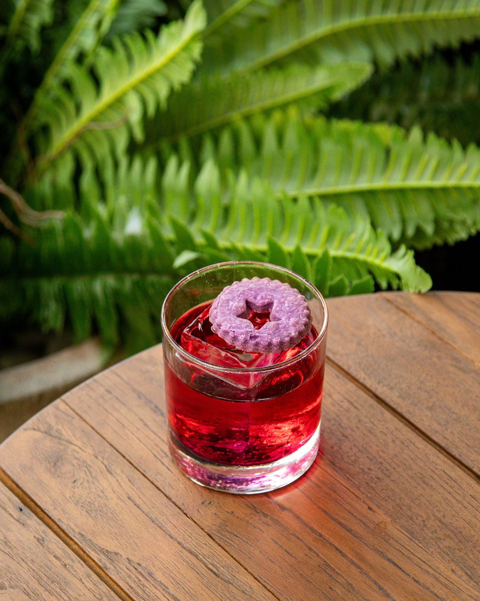 Ahoy, adventurers! ⚓

Pirates Dice has arrived at UnderTow. Roll a 5 or less and your cocktail is $5… roll three dots and win a round for the bar.

April’s drink: "Three Star Harbor". 🍹 

bit.ly/41TRuYj