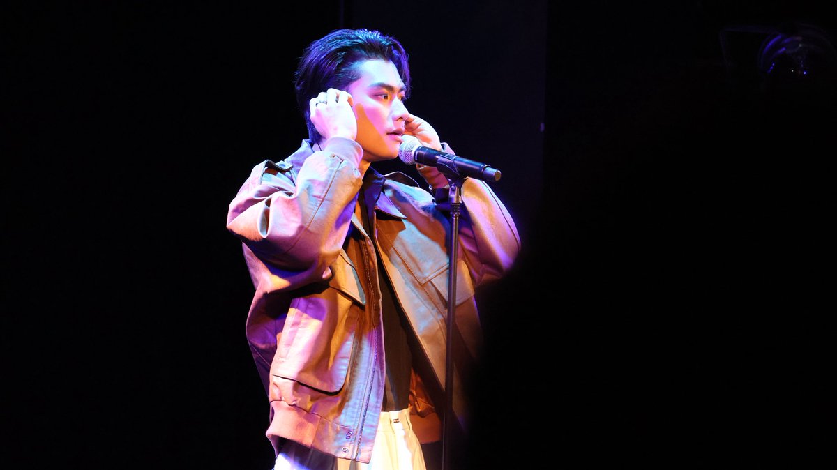 Cathylotus💚❤️🧡💙 tweet media