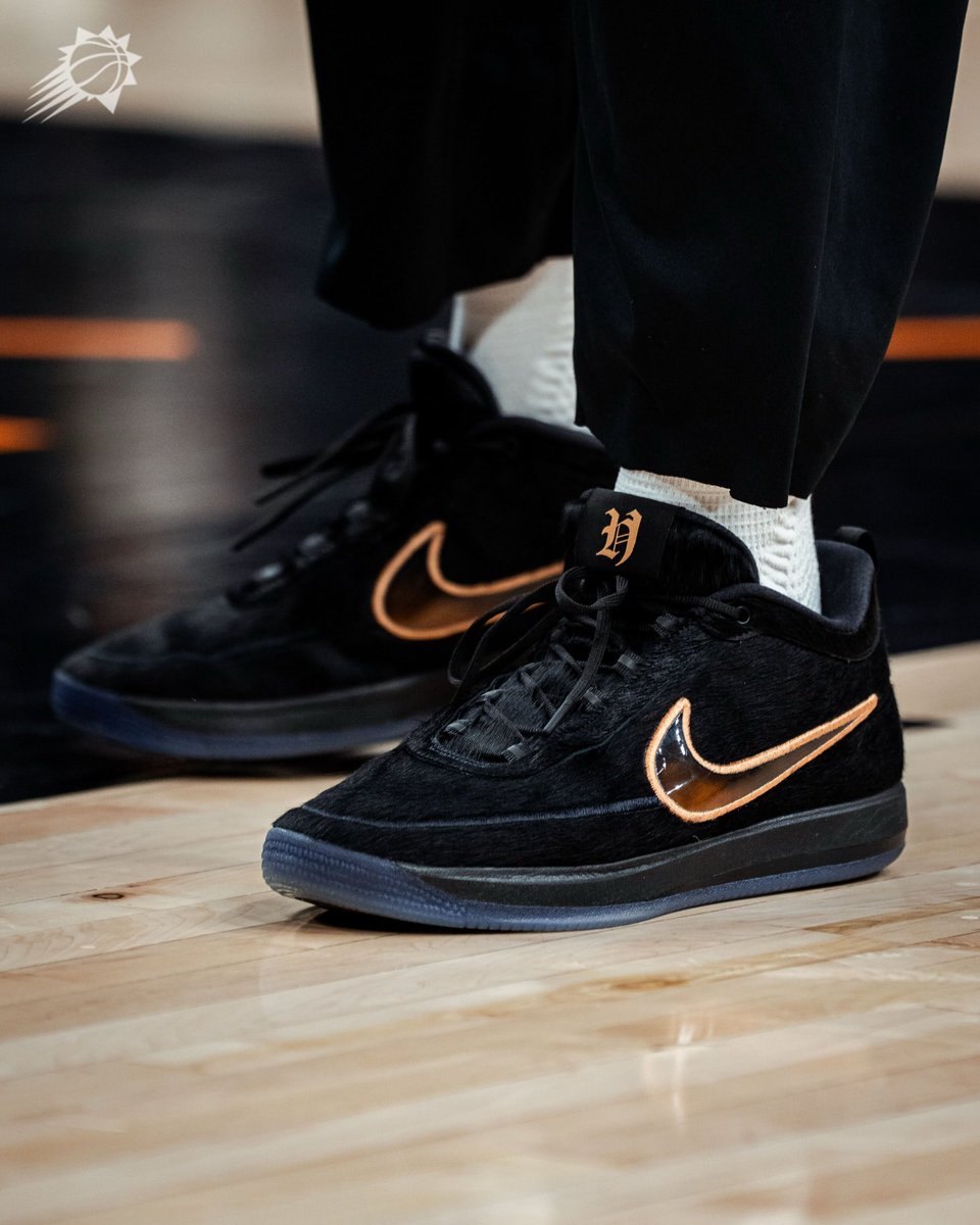 SoleRetriever's tweet image. RELEASE DATE: Nike Book 2 “Haven &amp;amp; Hector” 🐕‍🦺🐕‍🦺 @DevinBook 

🗓️ May 28th
📝 IX1832-001
💵 $150