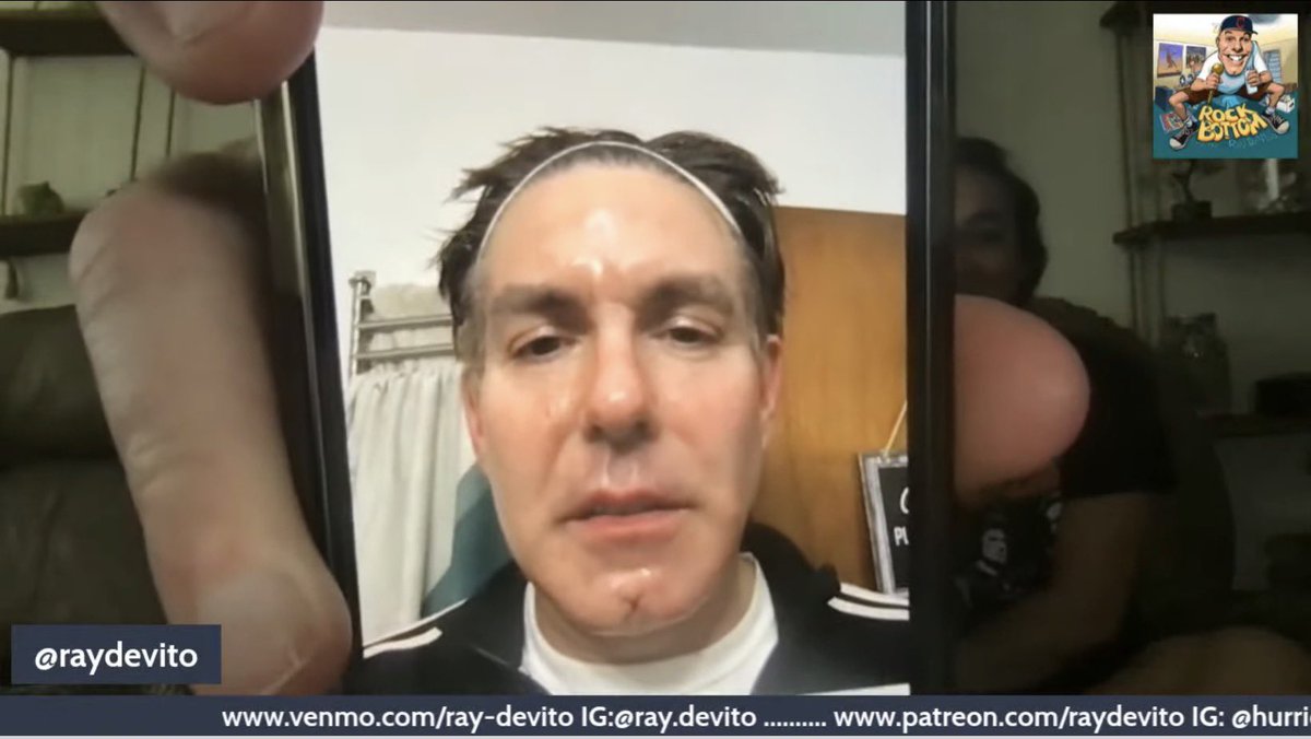 Doodle924's tweet photo. @raydevito first facial.
Ray, you should think about getting some headbands like @geno_bisconte to show off the wrinkle free forehead.
Ray is live talking about aliens with Hope.
#RayDemption https://t.co/Mxs1B3AyAG
