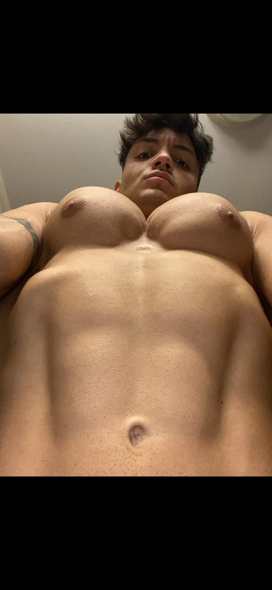 25CMStud tweet media