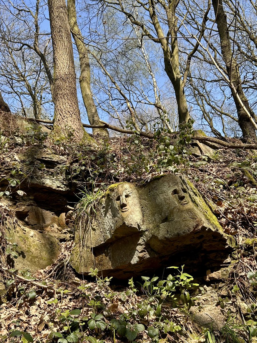 HellingtonBoots's tweet photo. Great to see the #StorrsMill #StoneFaces looking grand in the sunshine today! ๐ฟโ๏ธ
Always a joy, but more so when sharing with friends.
#HikesWithHelly ๐๐ญ๐ง๐ผโโ๏ธ
#LegsAndLaces ๐ฅพ
@VisitCudworth https://t.co/he7H6FhBiB
