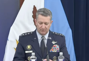 ABD_Bulteni's tweet photo. CHAIRMAN OF THE U.S. JOINT CHIEFS OF STAFF:

We have attacked 90 percent of Iran’s weapons factories.

All factories producing Shahid drones have been hit.

More than 80 percent of missile facilities have been demolished. https://t.co/tM4ufory7C