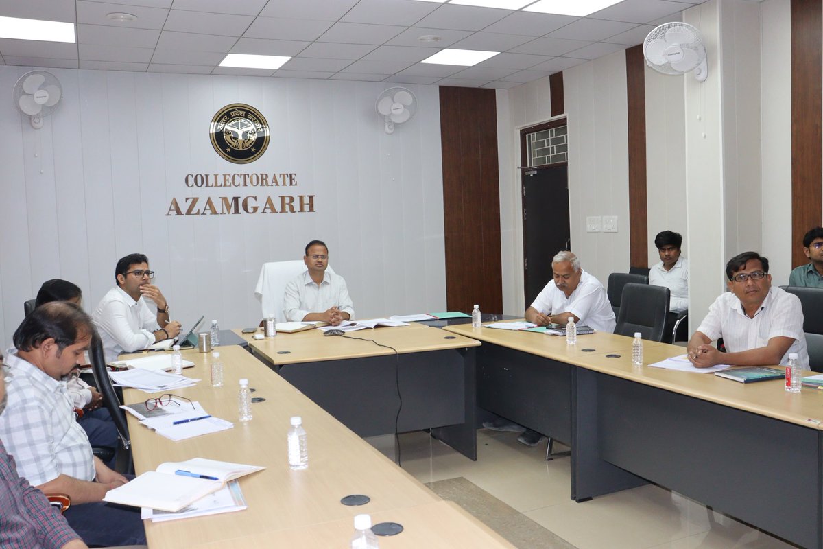 DM AZAMGARH tweet media