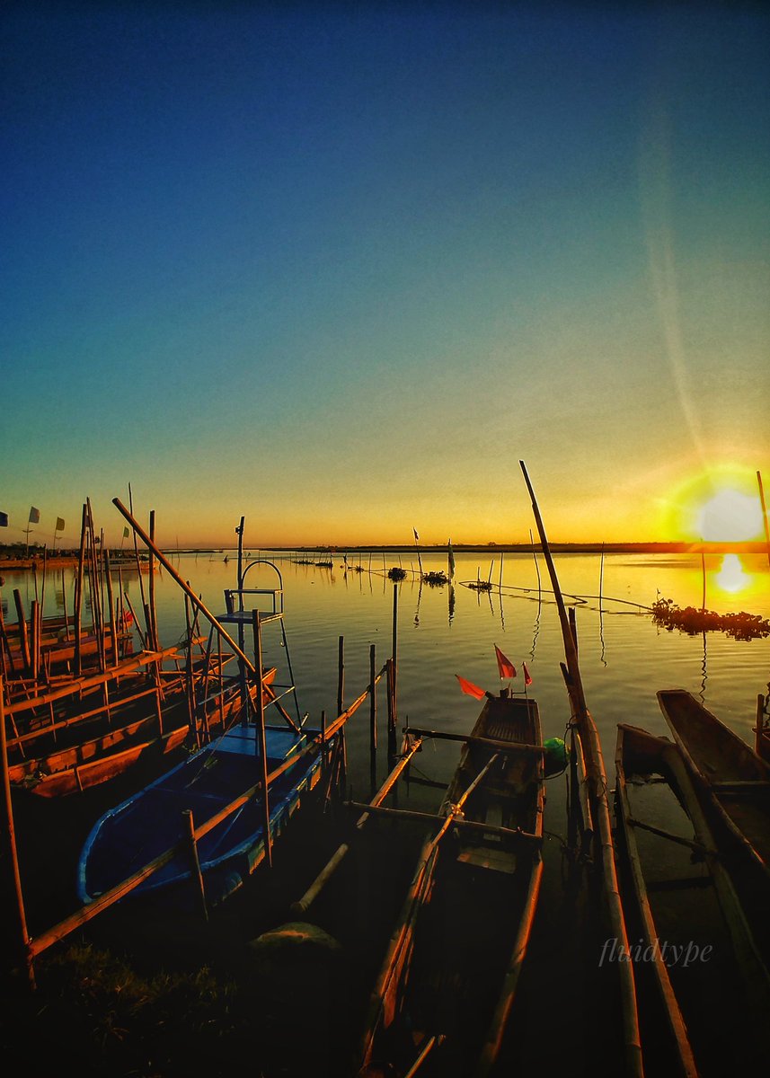 𝔇𝔢𝔢 tweet media