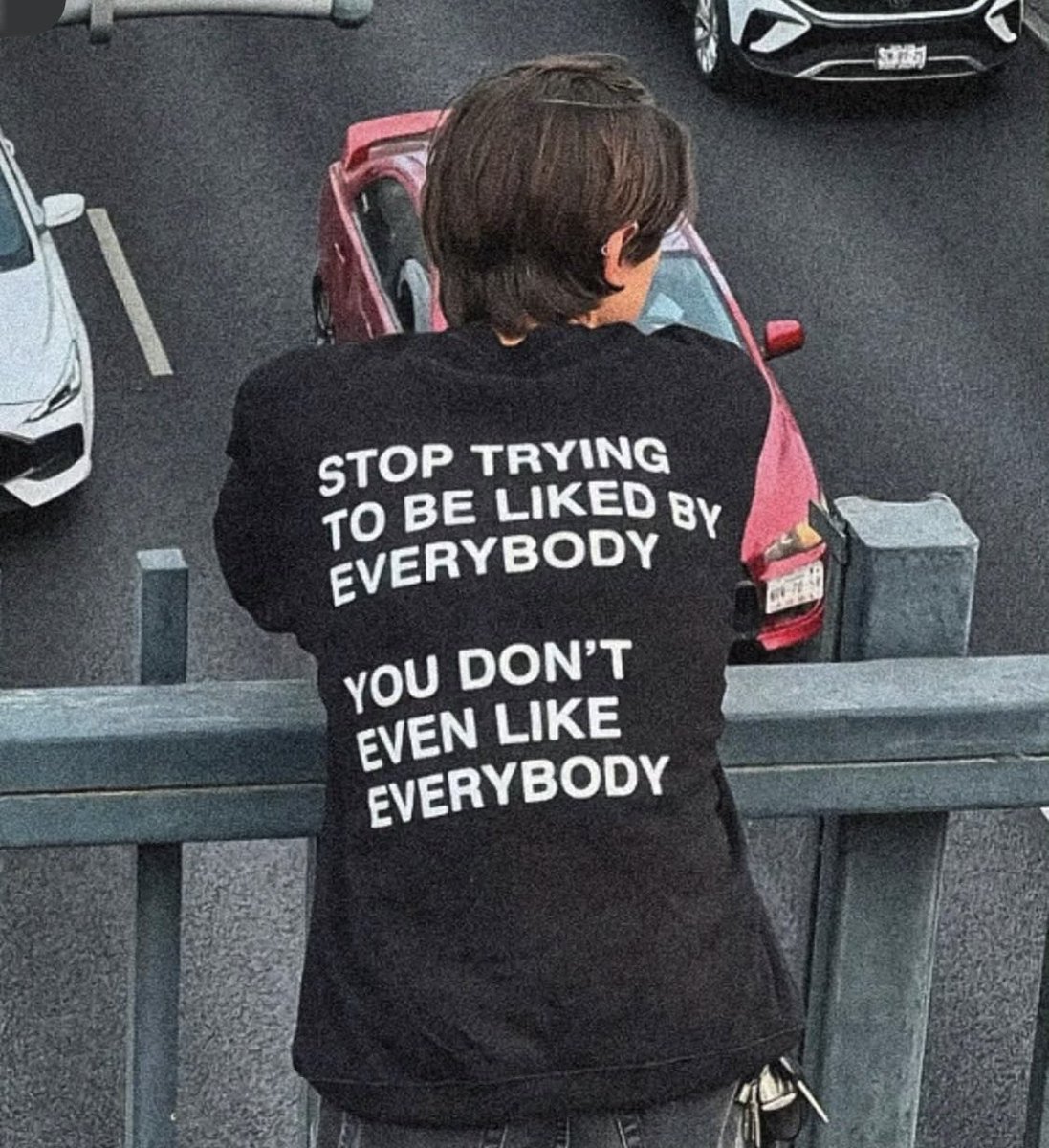 introvert tweet media