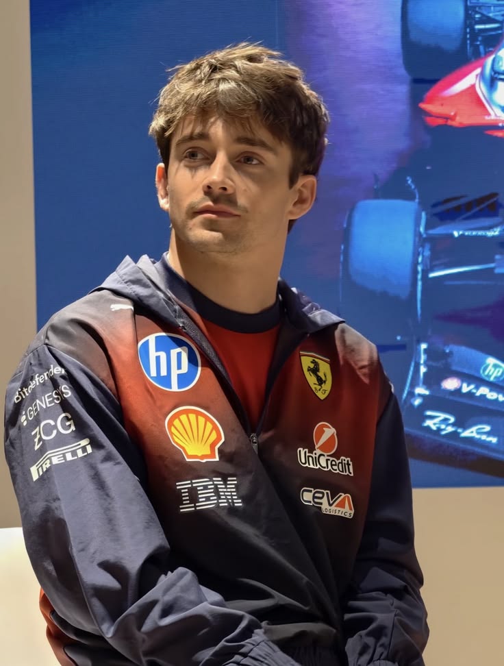 clara &amp; charles #f1twtselfieday