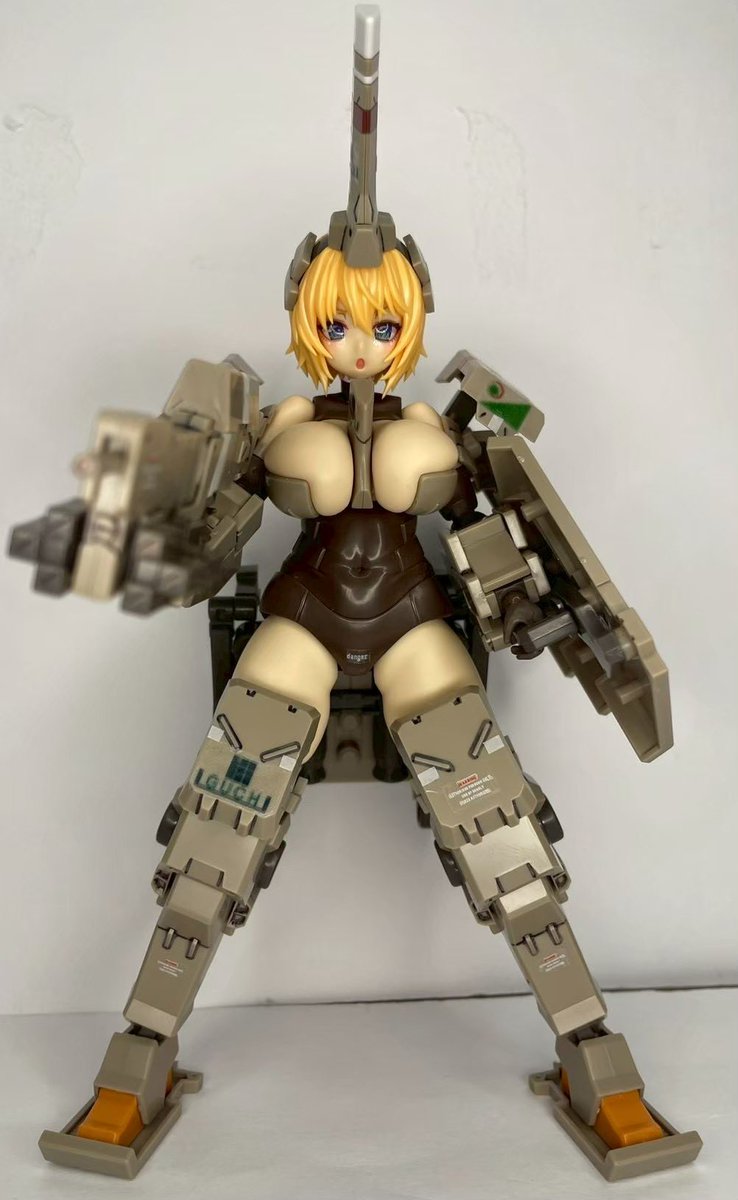 BocchiTheTotann's tweet image. ようやく倒したぜッ🙆‍♂️
購入できるその時期最高?最強??のMGで
ダメージ1で絶望しましたが、
地獄の壁というか
フロスト硬過ぎでしょう…ッ👴💦
#フロントミッション