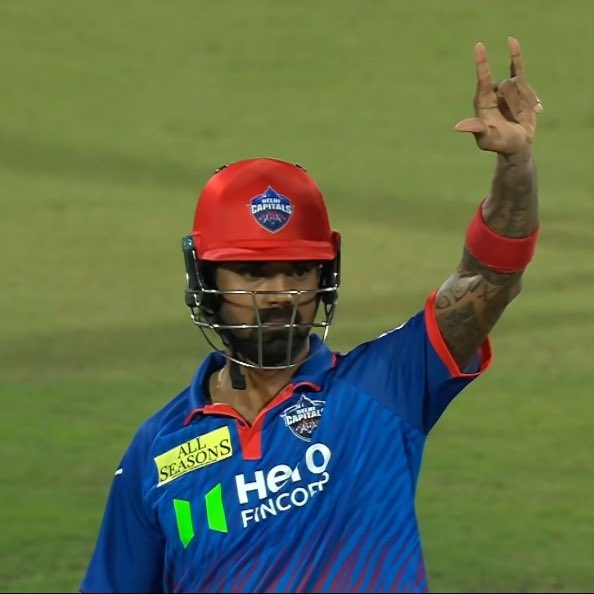 Beluresanket's tweet photo. Intent
#klrahul https://t.co/RzSxbSVt8r