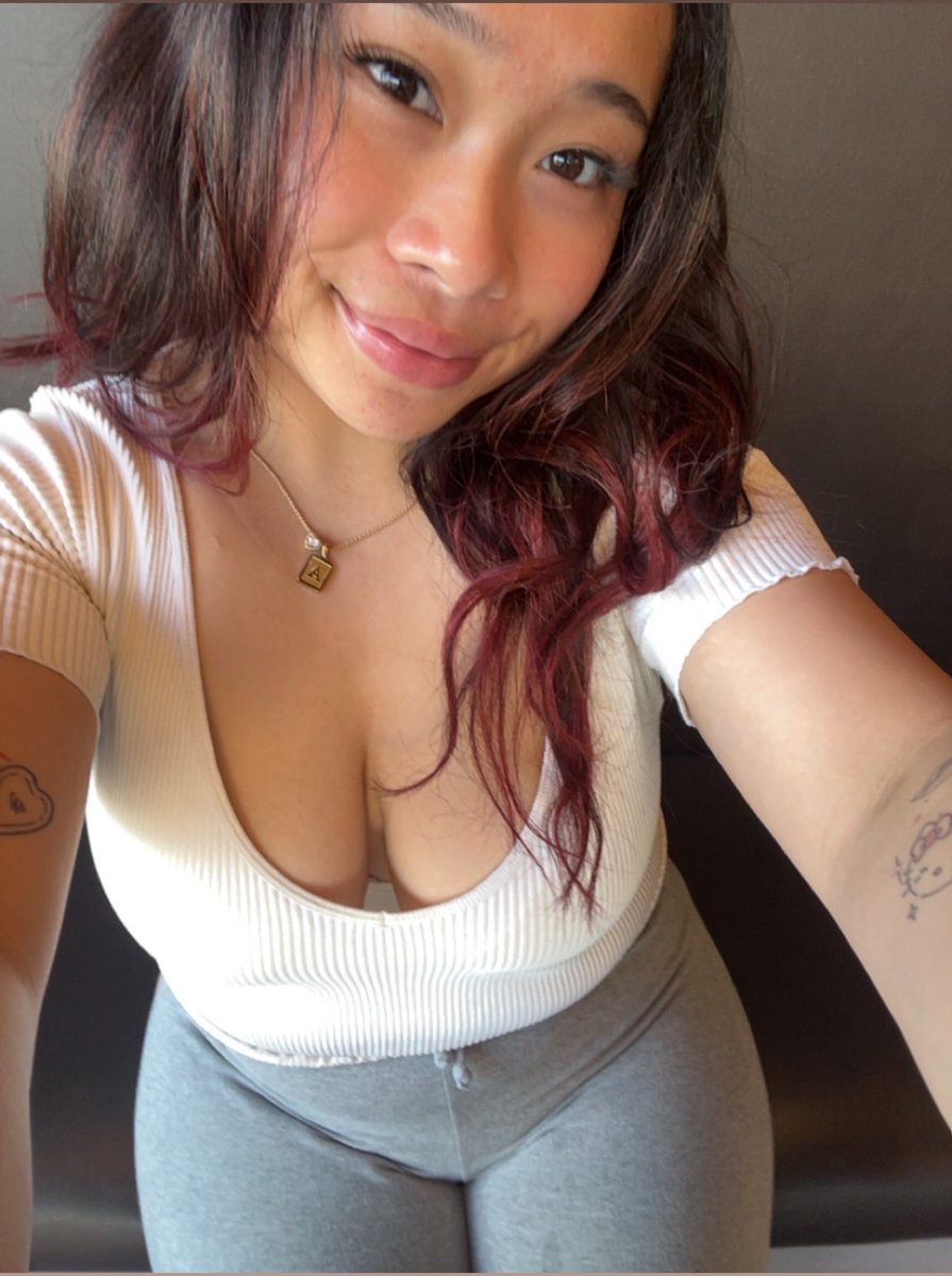 𝑎𝑛𝑔𝑒𝑙𝑙𝑖𝑐𝑎 tweet media