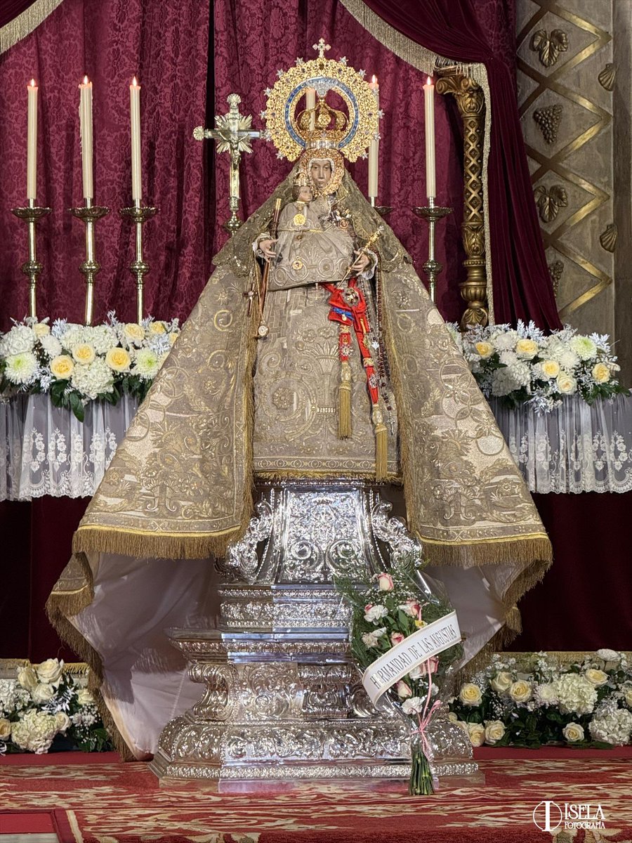 Hermandad de las Angustias (Almería) tweet media