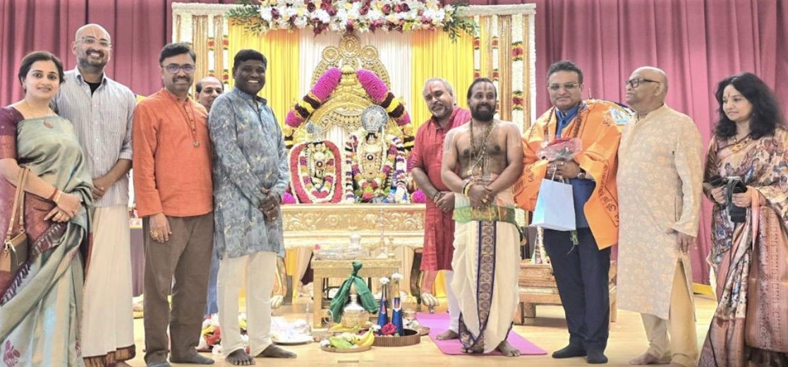 India in Los Angeles tweet media