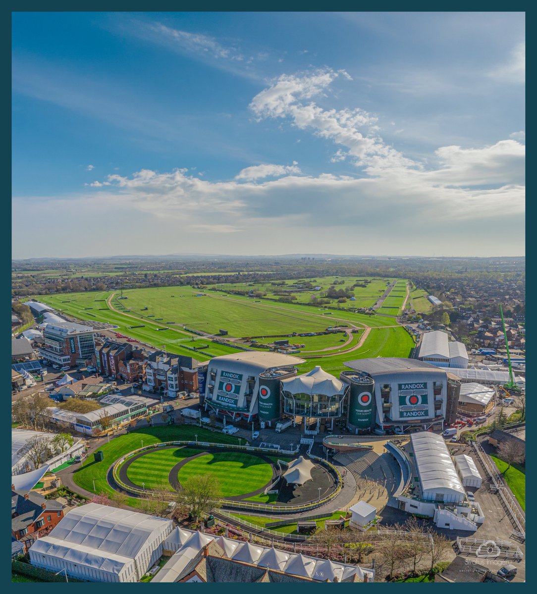 stratusimagery's tweet image. Racecourse looking 👌🏻

@angiesliverpool @realrobinjmac65 @YOLiverpool @bbcmerseyside @itvracing #aintree #liverpool #races