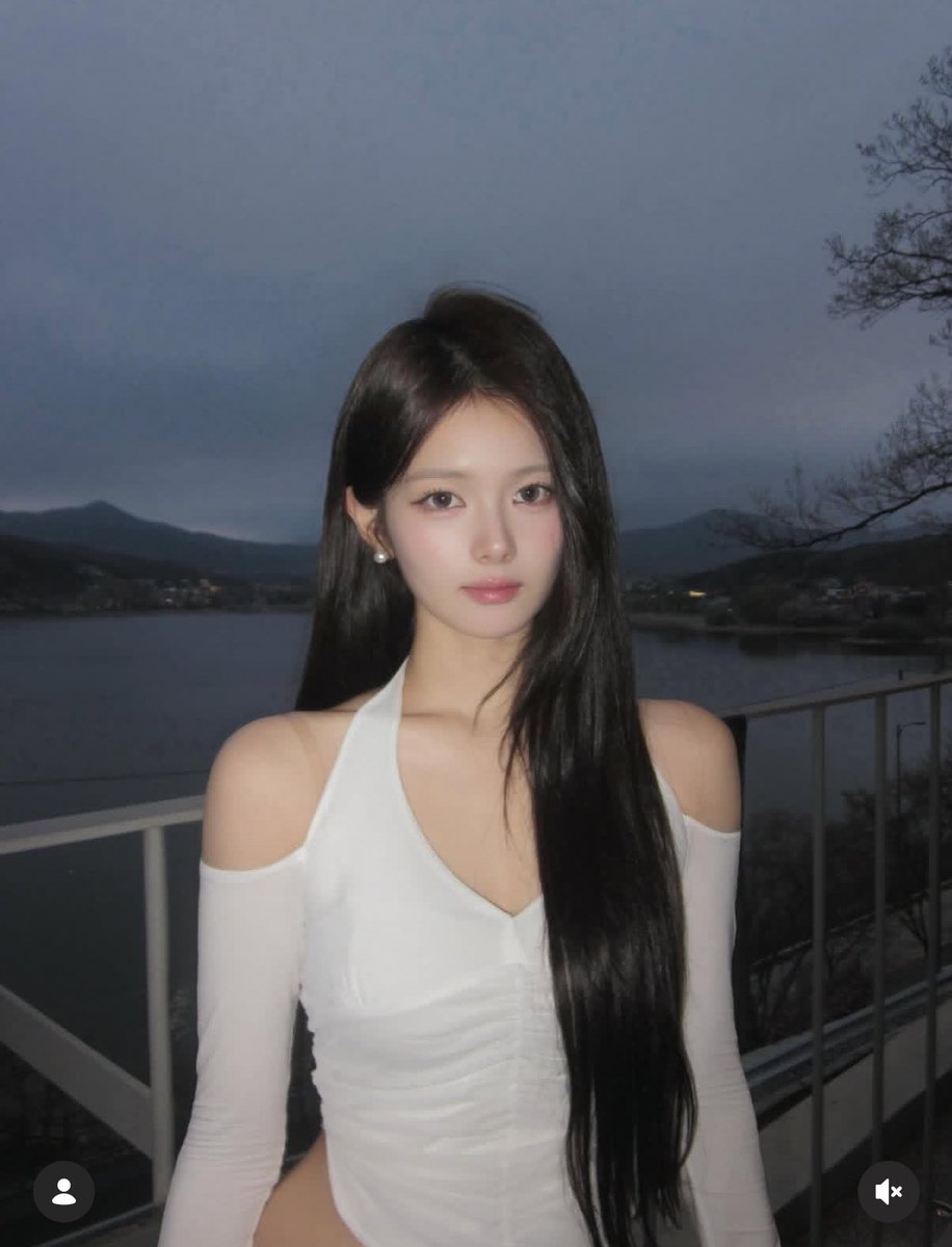 α∂єℓιηα⁷🪭 tweet media