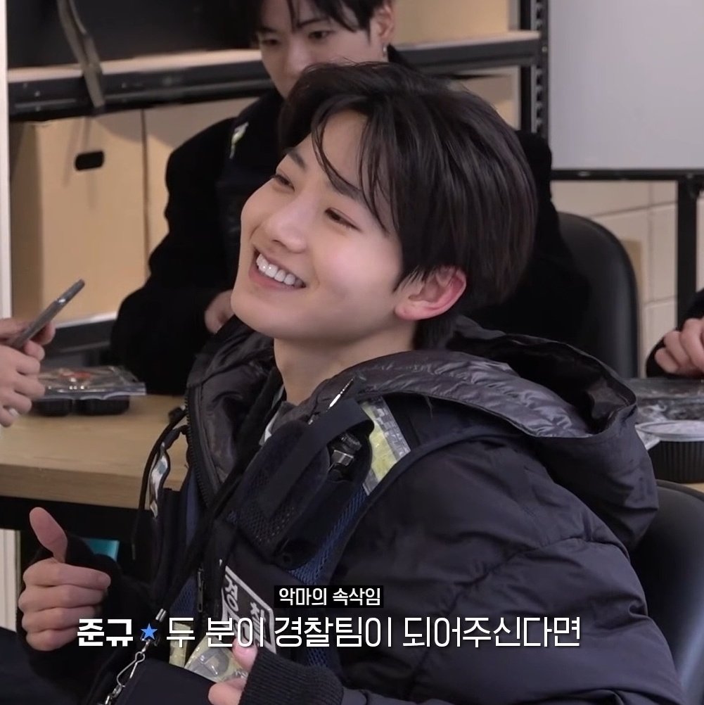 무뉴 tweet media