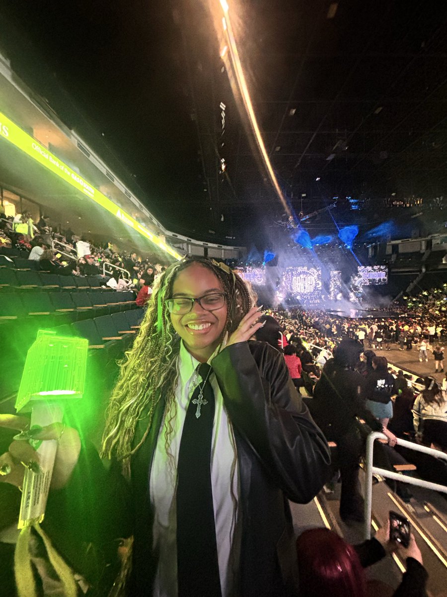 jamie ⁴⁴ ✨ tweet media