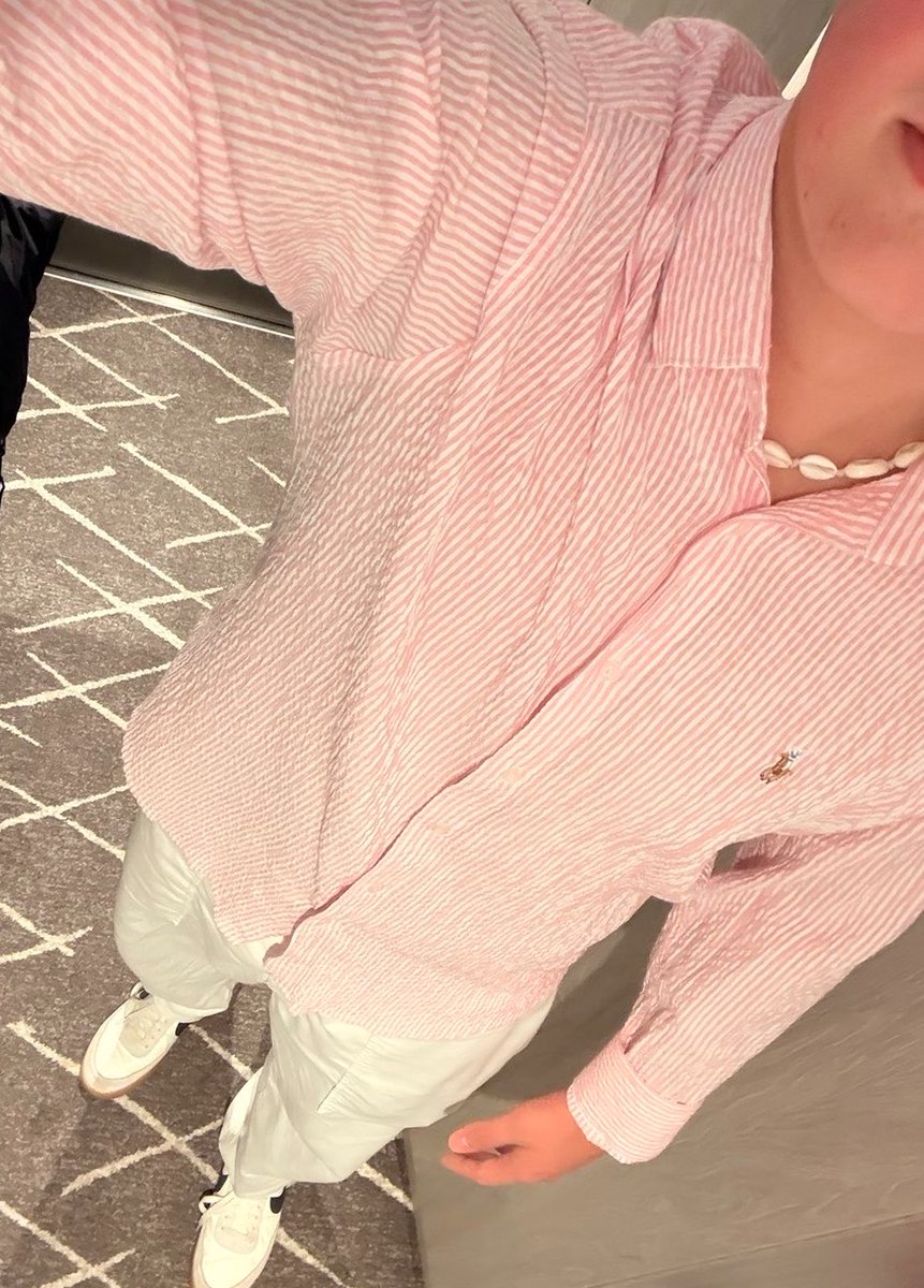 Master Laurence tweet media