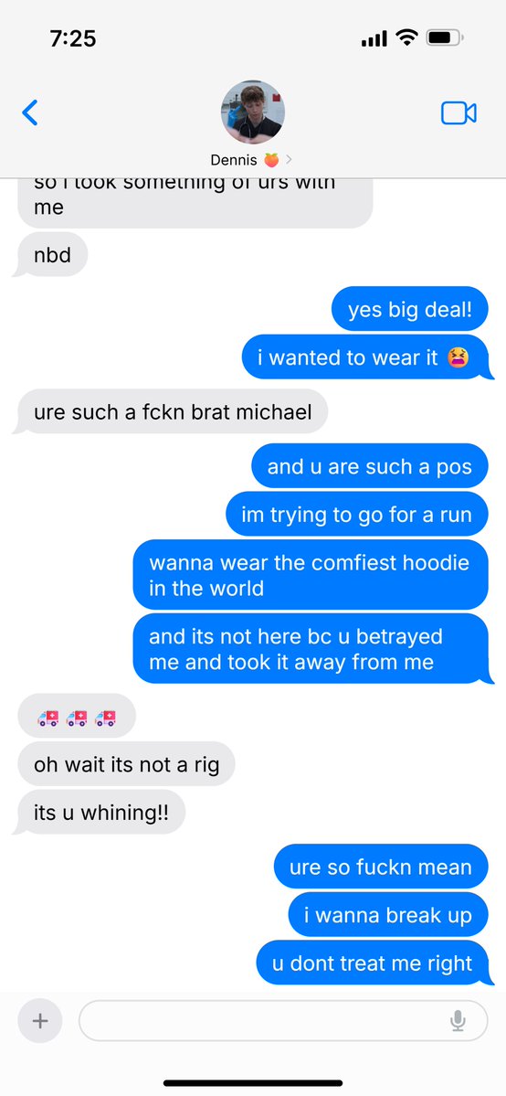 daniblrm's tweet image. today for #HucklerobbyForHealthcare I bring you this little smau set in the NoAgeGap universe.

*Robby's day off from work, told directly from his text thread with Dennis.