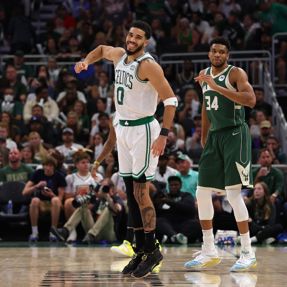 50 Nuances 🇺🇸🏀 tweet media