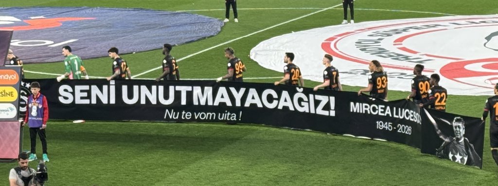 Merih Ak tweet media