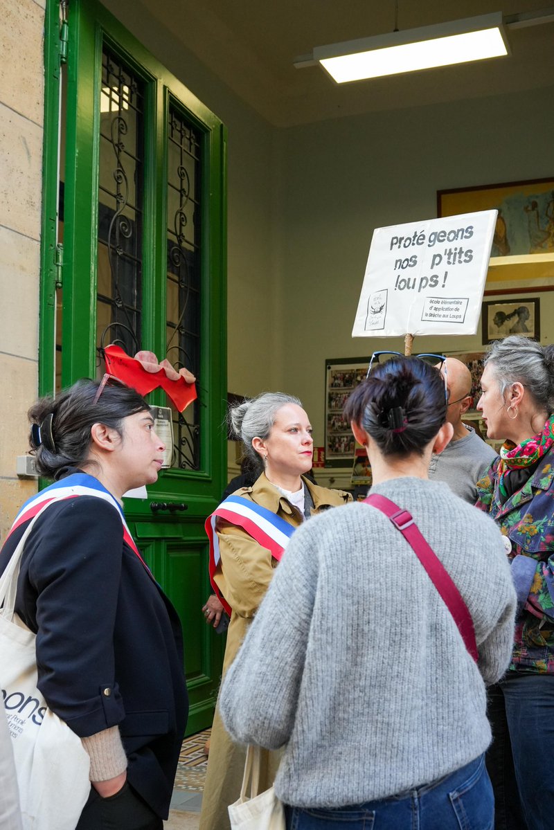 Lucie Castets tweet media