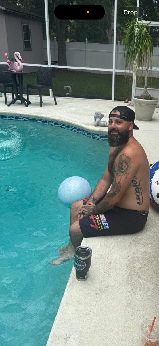 TheCoupleNextDoor tweet media