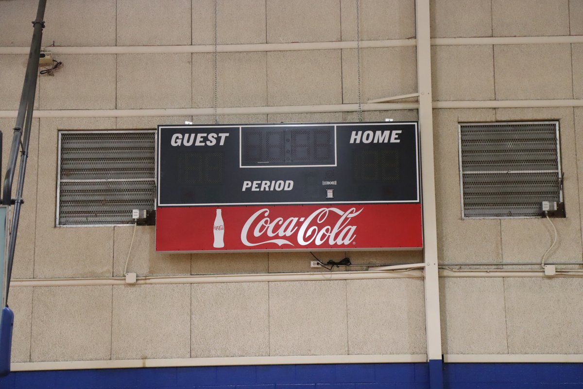 Rome-Floyd Parks&Rec tweet media