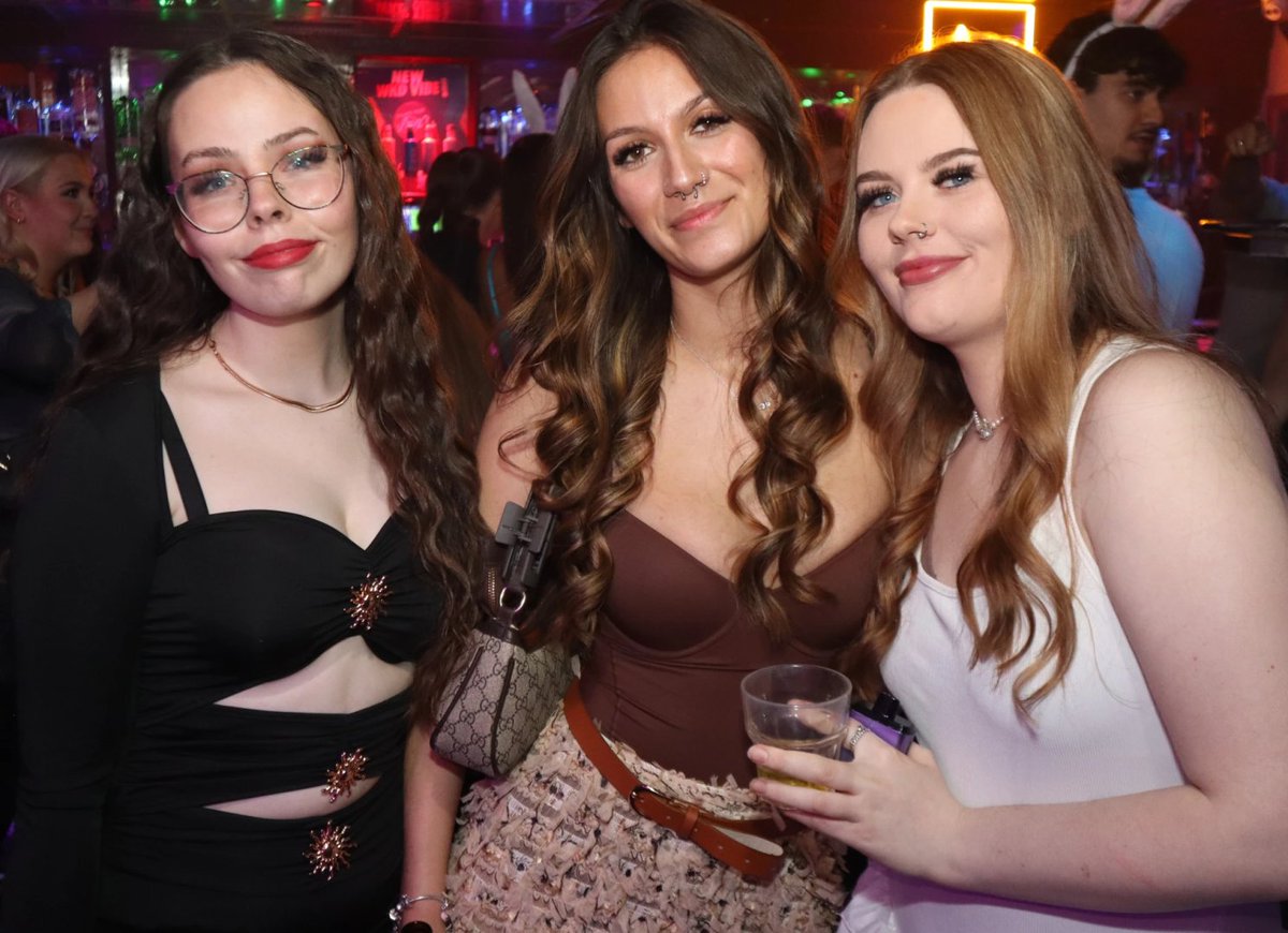 acapulcohalifax's tweet photo. We are open this week

⭐ Friday 9:30pm till Late
⭐ Saturday Party 9:30pm till Late

Its 75p Drinks before 11pm, and the biggest and best party in town!

Info and Tickets https://t.co/B9q5mLPGpq

#Open #Acca #Halifax #Calderdale #acapulco #75pdrinks https://t.co/EwvuqijMwI