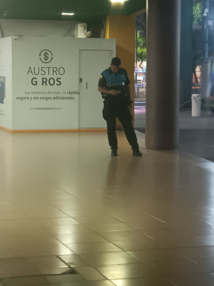 Tu opositor. tweet media