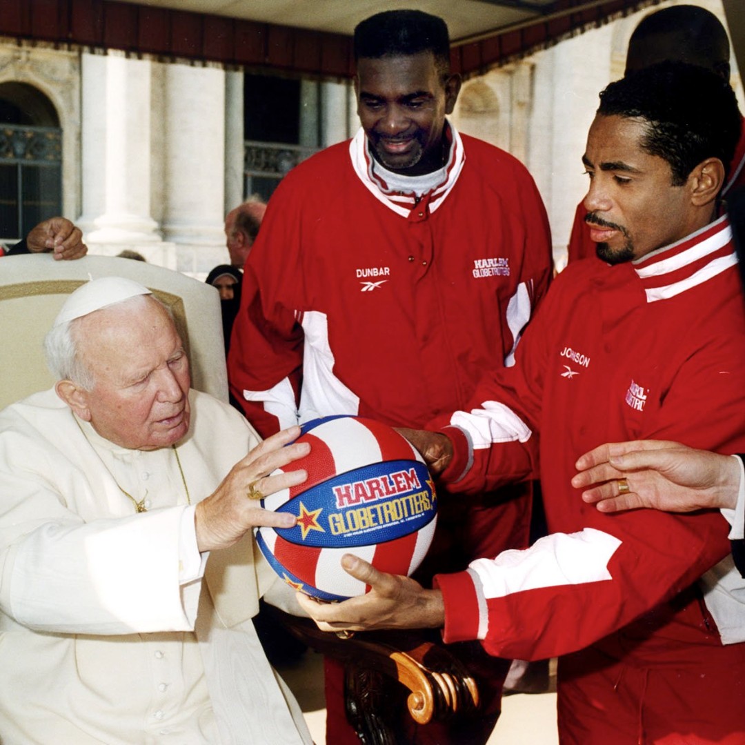 Catholic News Service tweet media