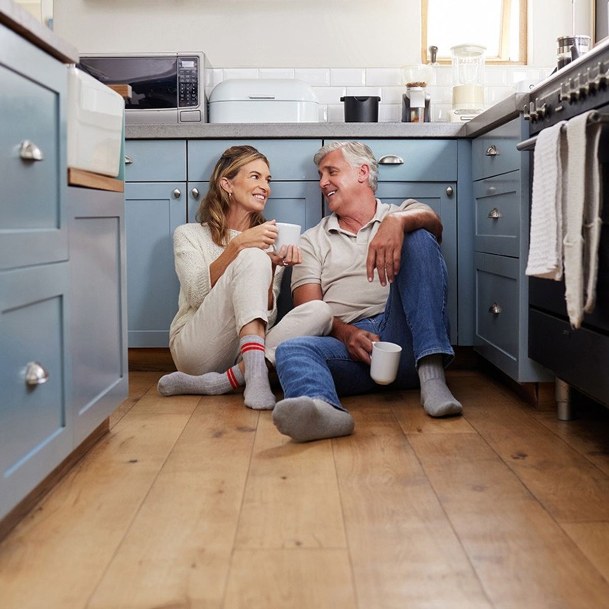 SheilaDavisMS's tweet photo. The "right" time to claim Social Security will look different for everyone. Consider these key considerations as you look forward to retirement. https://t.co/02VBegMJuZ https://t.co/oYXPsGOy1B