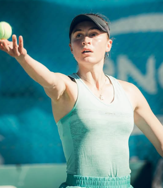 Fan 2 Tnis tweet media