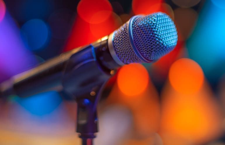 attnyatwork's tweet image. 5 Tips for Improving Your Speaking Skills and Becoming a Sought-After Speaker  #TeaHoffmann #LawStrategyCorp  #lawyers #bizdev #lawyermarketing
attorneyatwork.com/public-speakin…