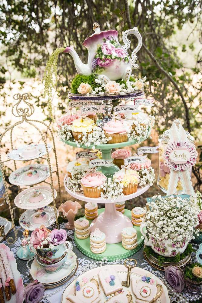 MoMansion's tweet photo. Only a couple days left to get your ticket to our Royal Tea Fundraiser in St. Louis. Join special guests Governor Mike Kehoe and First Lady Claudia Kehoe on Saturday, April 18th. Further details and ticket information available at https://t.co/Fdd7oVfCzq https://t.co/3rnIFeD3wv