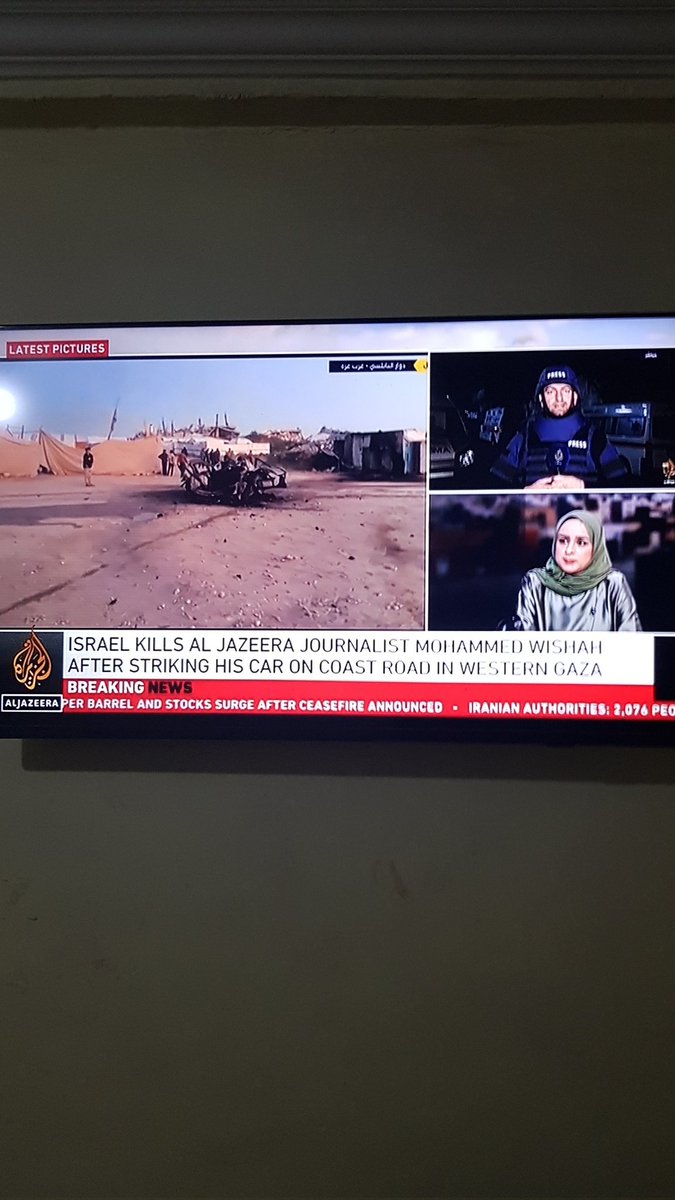 Getnet81529491's tweet photo. Aljazira corspondent journalist Mohammed Wishah has been killed in Gaza by Israel drone attack . https://t.co/Gf9NUa7lct