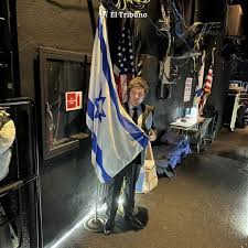 Manuel Ladrorni tweet media