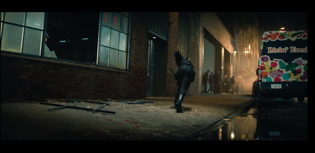 SSSenpai37's tweet photo. Is this the Watcher reference in Daredevil born again S2:E4 ?
#Daredevil 
#Daredevilbornagain #Marvel 
#Fisk https://t.co/l06QOmJdjq