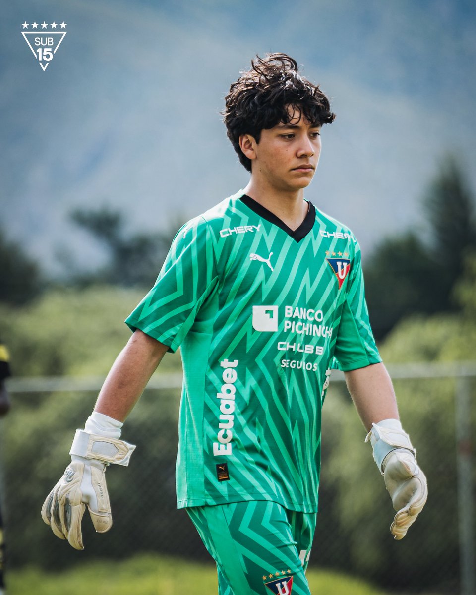 Formativas_LDU's tweet image. Preparándonos para nuestro siguiente partido en casa 🫡

#U15 #MiniGuerreros