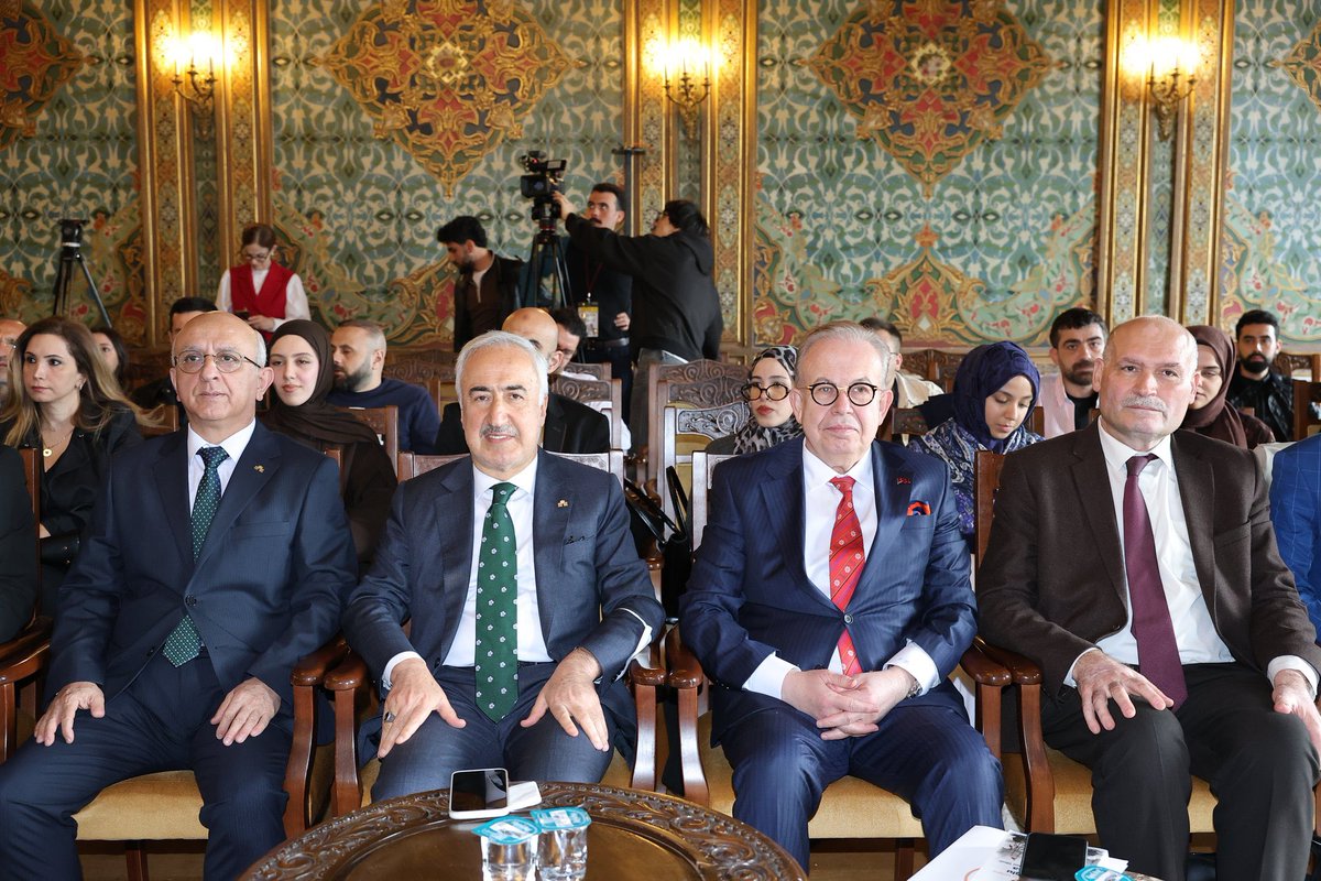 mimsahinsari's tweet photo. We came together with our esteemed scholars Prof. Dr. Ahmet Kavas, Retired Rear Admiral Prof. Dr. Cihat Yaycı, and Dr. Gökhan Kavak at a panel discussing the future of Africa and Türkiye’s cultural, commercial, and military presence in #Somalia https://t.co/EHABUgibSg