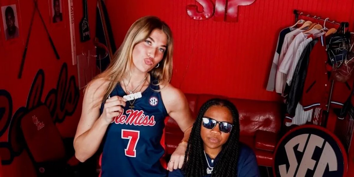 The Rebel Walk tweet media