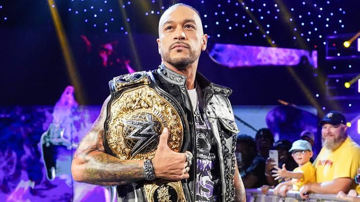 Chris ⚡ tweet media